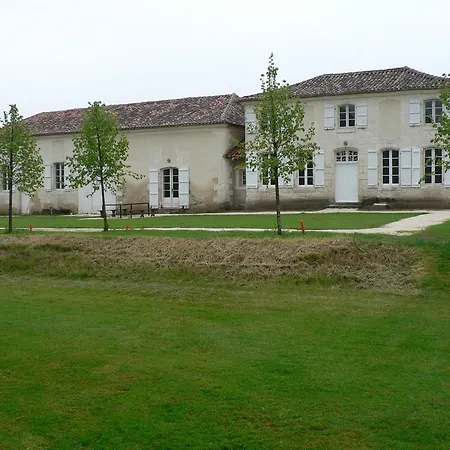 Maison d'hôtes D'hôtes Et Du Château De Clauzuroux