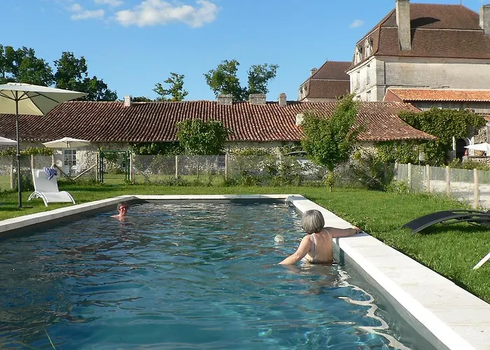 Affittacamere D'hotes Et Du Chateau De Clauzuroux