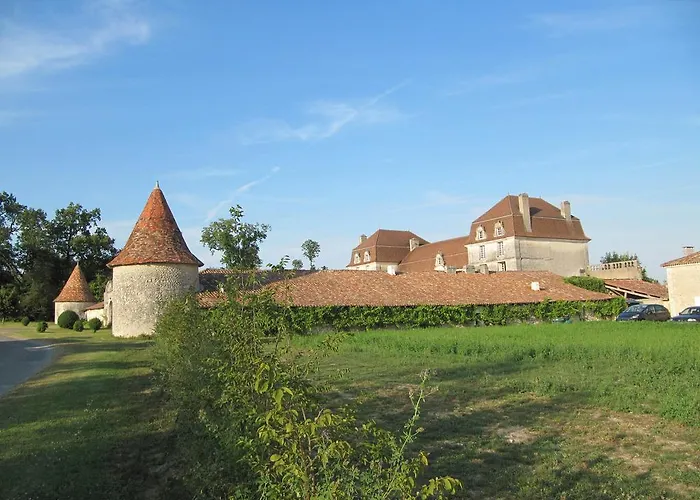 D'hotes Et Du Chateau De Clauzuroux